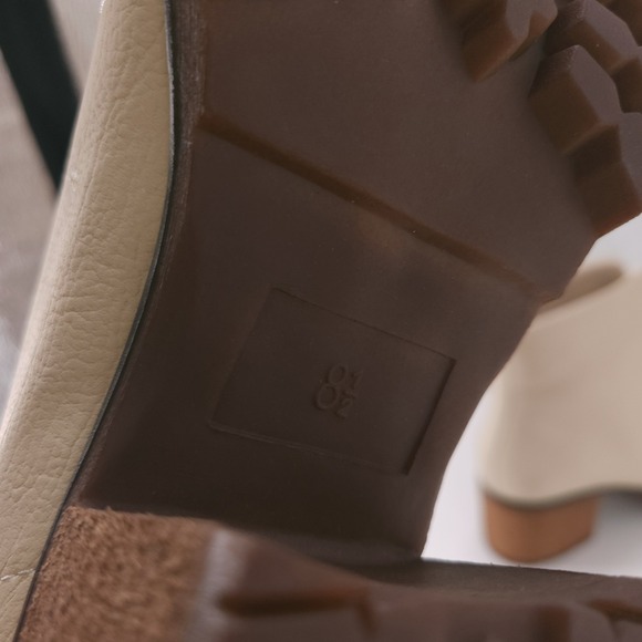 MIA Fabiola Front Zip Stacked Block Heel Ankle Booties Seashell Womens Size 8.5M - Picture 16 of 16